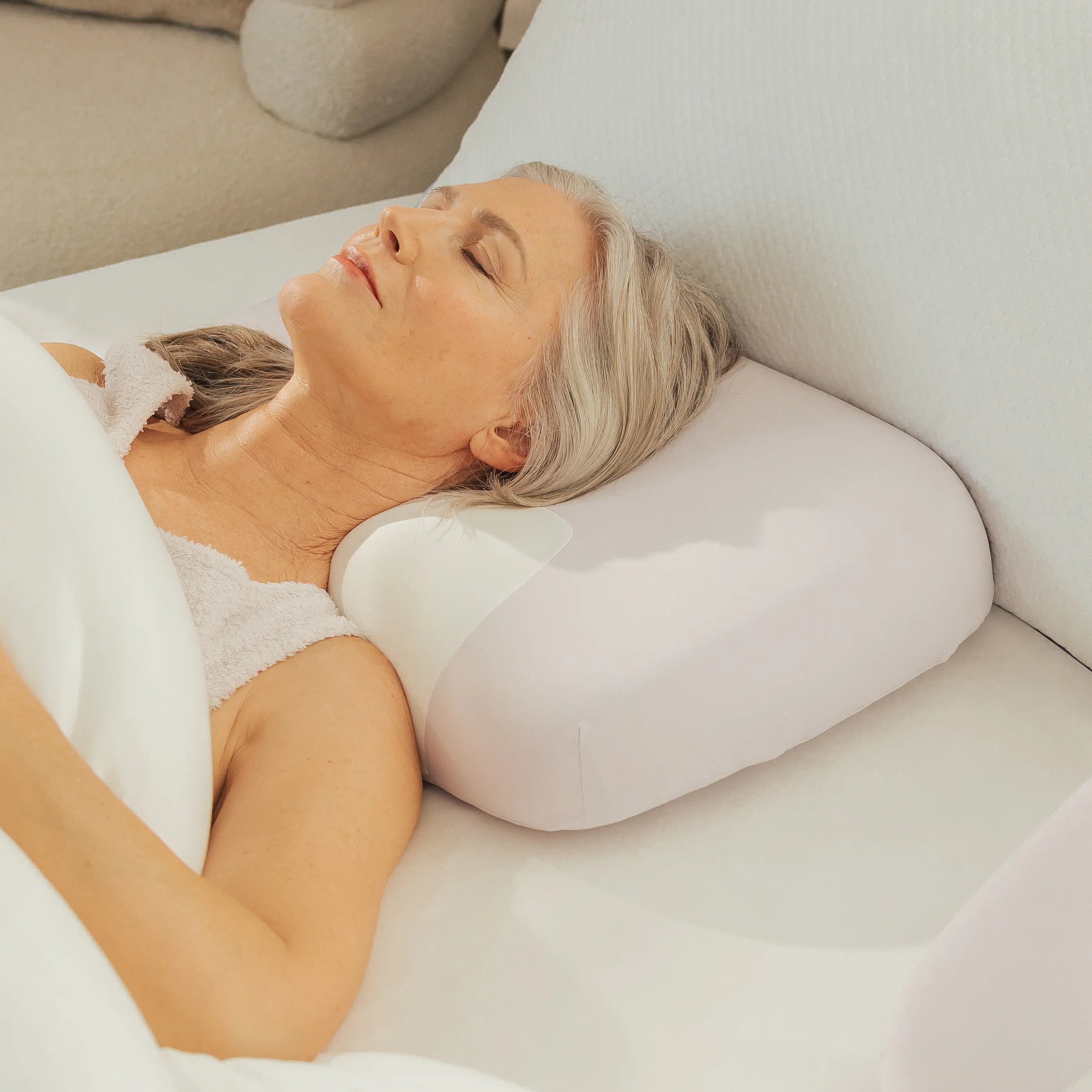 Halo Pillow - Image 11
